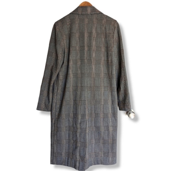 ASTR The Label Oversized Blazer Coat in Black and Brown Micro Plaid: Small - Picture 4 of 8